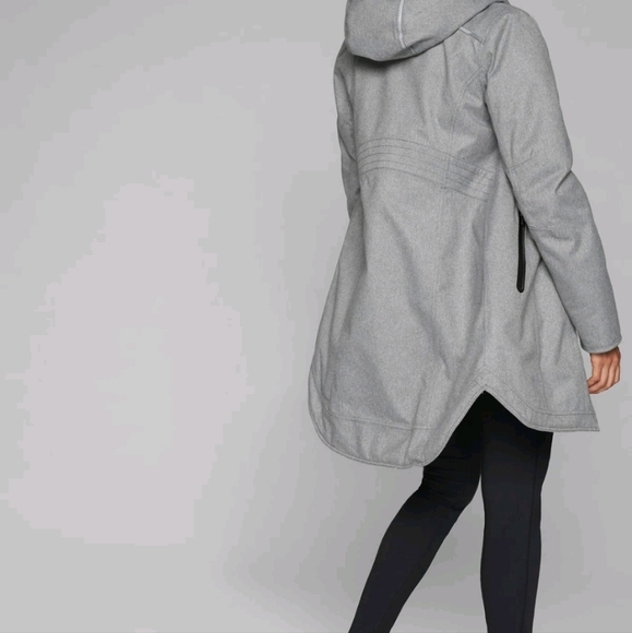 Athleta Cascades Parka Coat Warm Down Waterproof Long Hooded Black $348, XXS New - Picture 3 of 5